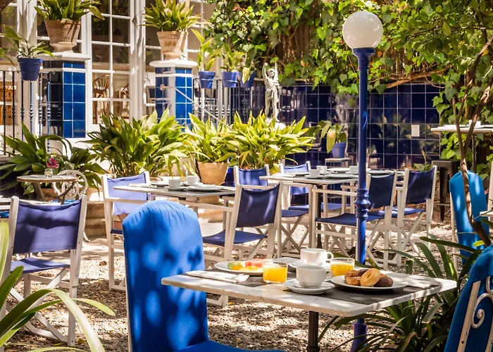 Hotell Medium Renaixenca Sitges