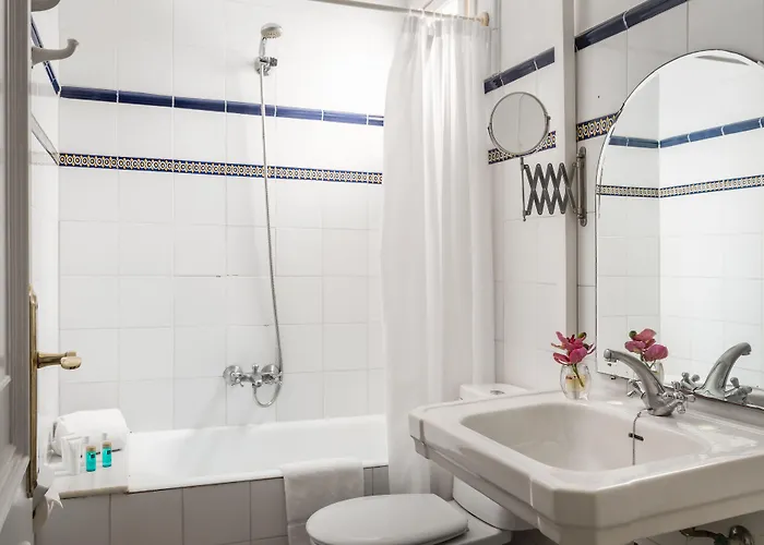 Medium Renaixenca Hotell *