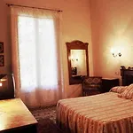 Medium Renaixenca Hotel *