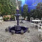 酒店 雷纳新卡媒介酒店 *
