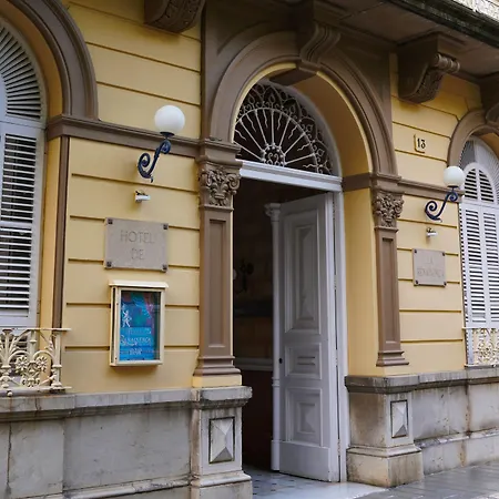 Medium Renaixenca Szálloda