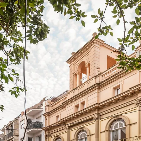 Medium Renaixenca Hotell *