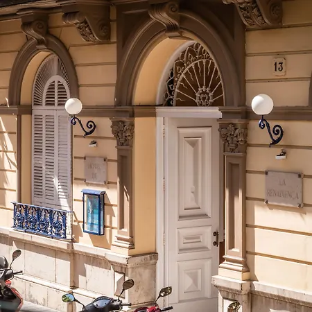 Medium Renaixenca Hotell