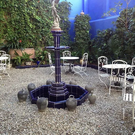 Hotell Medium Renaixenca *