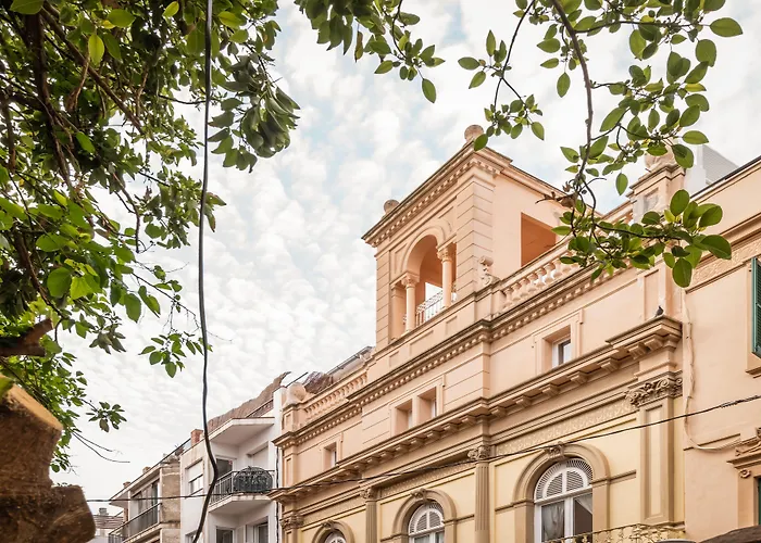 Medium Renaixenca Ξενοδοχείο *