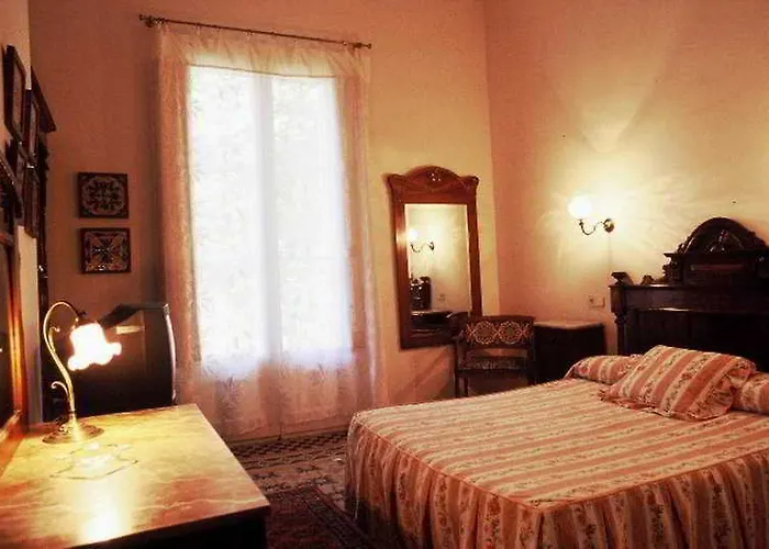 Medium Renaixenca Ξενοδοχείο *