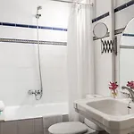 Medium Renaixenca Hotel *