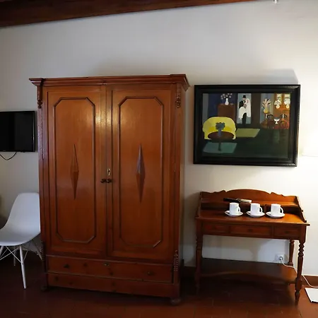 Medium Renaixenca Otel *