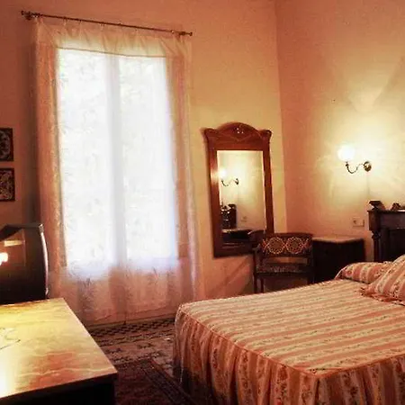 Medium Renaixenca Hotel *