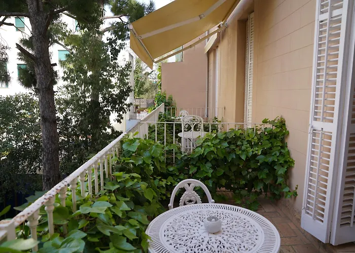 Otel Medium Renaixenca *